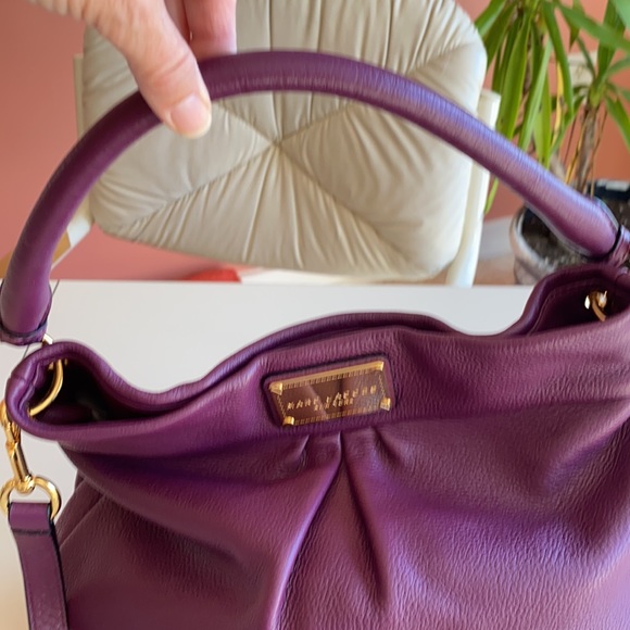 Marc Jacobs Handbag - Picture 5 of 8